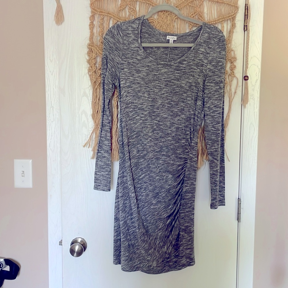 Long sleeve comfy fitting dress.